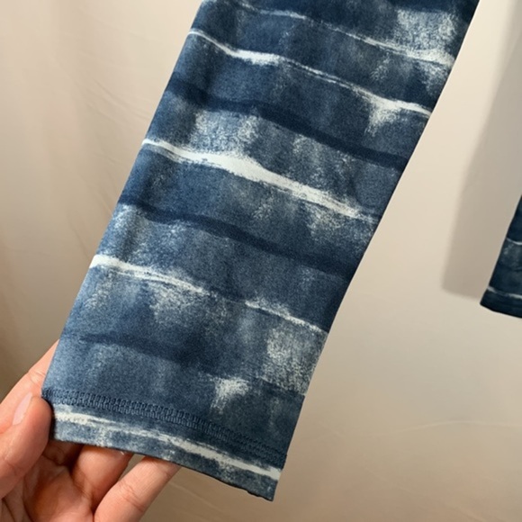 Adidas Climalite Blue & White Striped Leggings - Picture 4 of 8